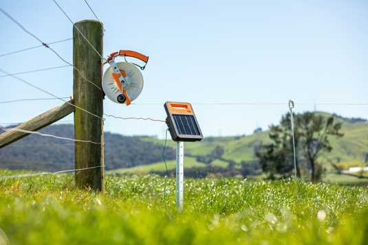 S20 Lithium Solar Fence Energizer